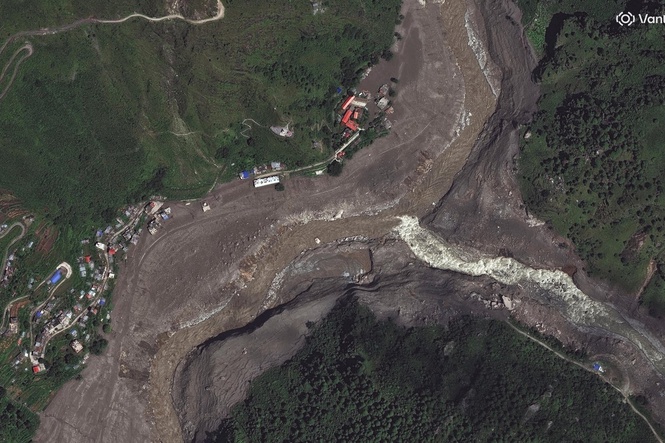 Before-and-after satellite photos of Nepal offer scientists more clues into cause of devastating floods