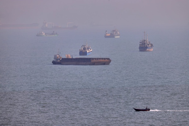UAE intercepts incoming Iranian drone, and other news from the Middle East