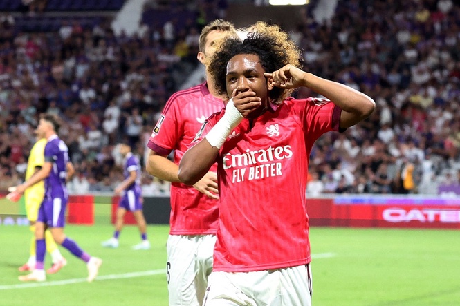 Arsenal consider deadline day move for long-standing transfer target