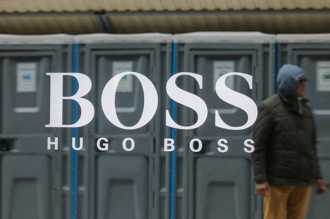 Mike Ashley’s Frasers Group targets Hugo Boss takeover after Harvey Nichols deal