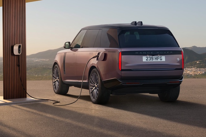 First fully-electric Range Rover has impressive 372-mile range – and I’ve driven it