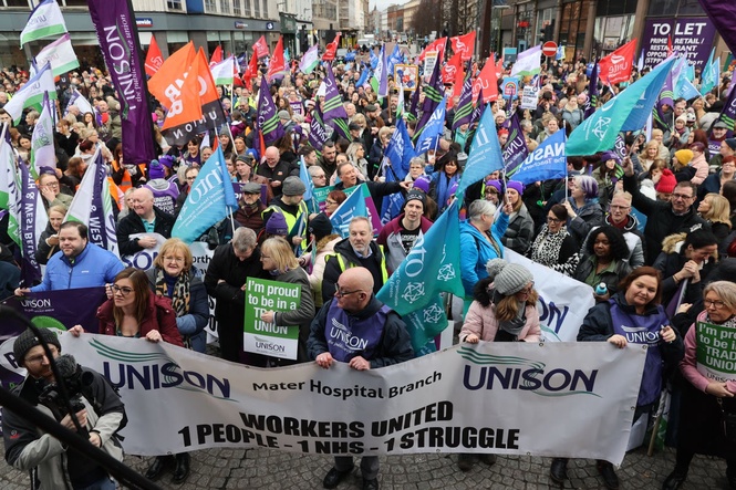 Unions urge Stormont to agree fair budget or face more industrial action