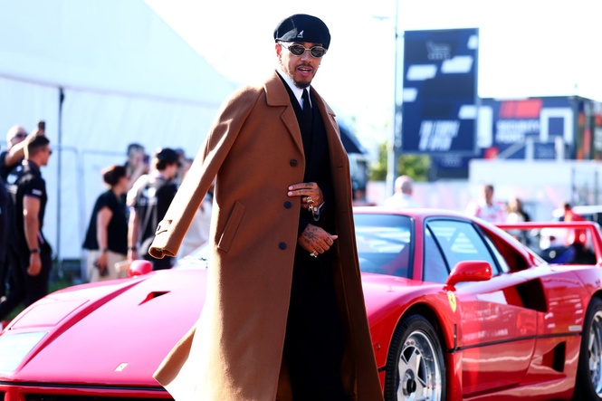 Lewis Hamilton pays homage to Michael Schumacher ahead of Ferrari’s Monza tribute