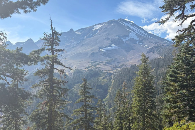 California hikers rescued from mountain after using AI route planner