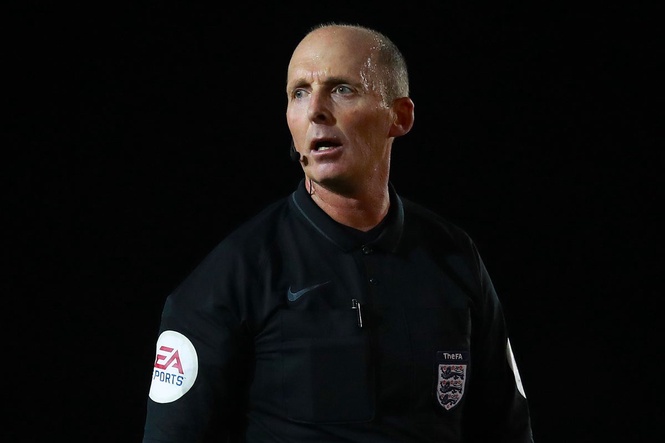 Mike Dean clarifies comments after secret mini-game admission sparks backlash