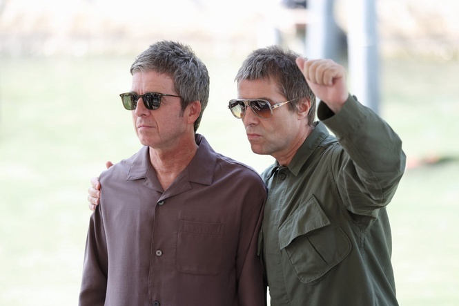 Noel Gallagher praises ‘delightful’ brother Liam amid Oasis tour reports