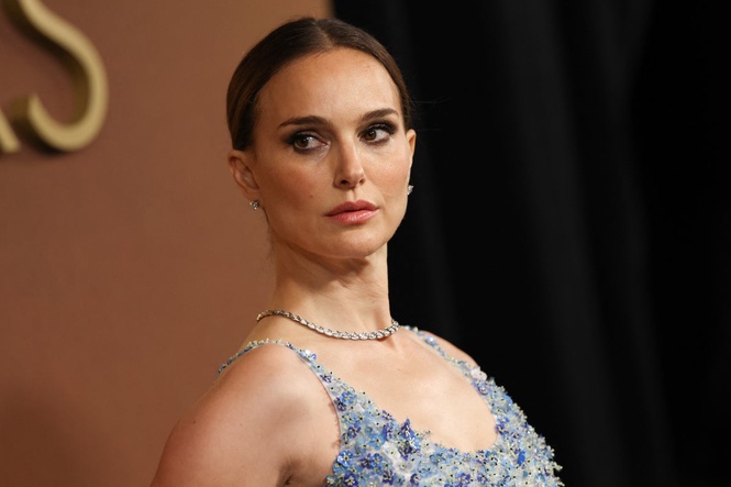 Natalie Portman gives birth to third child, her first with boyfriend Tanguy Destable