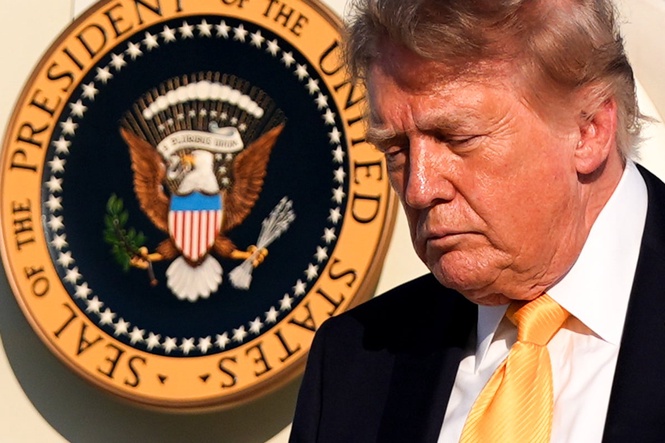 Trump dealt fresh blow as his approval rating plummets ahead of US midterms