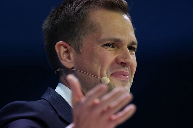 Jenrick tells protesters who disrupted Reform conference to ‘get a life’