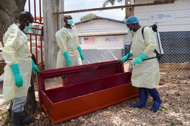 Congo’s Ebola burial teams battle community anger, fatigue and fear of infection