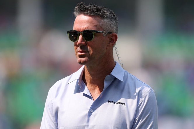Kevin Pietersen handed shock coaching role with England team