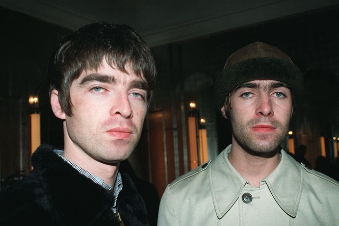Oasis ‘express concerns’ as unheard archive of recordings goes up for sale