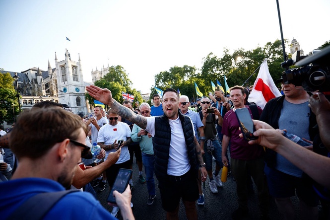 The Tommy Robinson associate behind Portsmouth and Dover anti-migrant protests