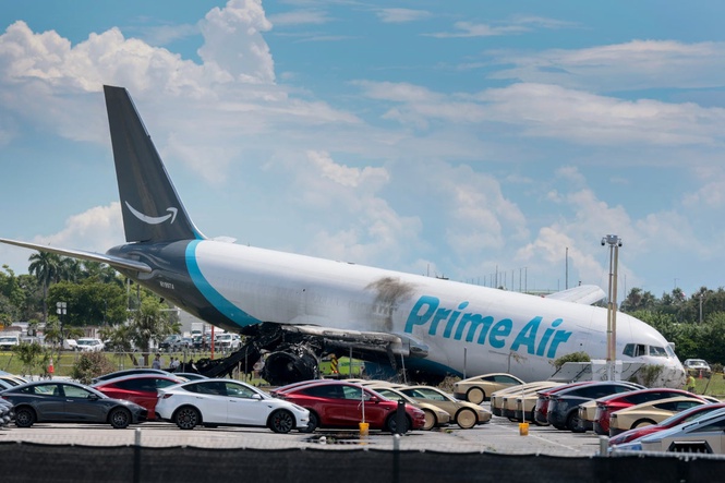 Miami Amazon plane crash caused ‘utter devastation’ and left van ‘torn apart’