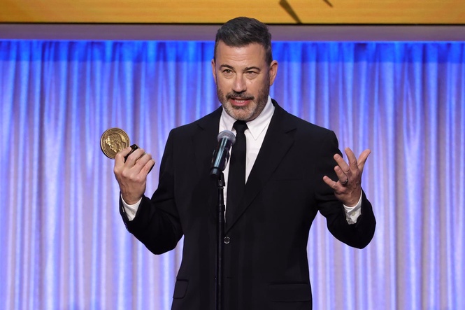 Jimmy Kimmel defies federal regulator threats on 4000th episode