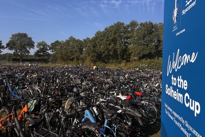 Solheim Cup fans arrive the Dutch way, with thousands of bikes at Bernardus Golf