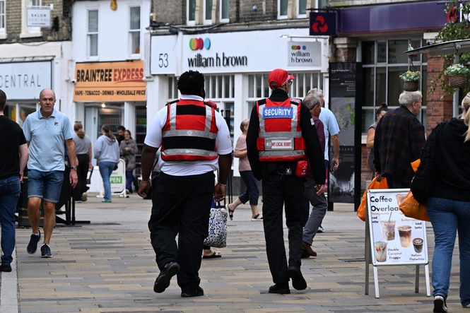 Mixed reaction as Reform UK council hires private security to patrol towns