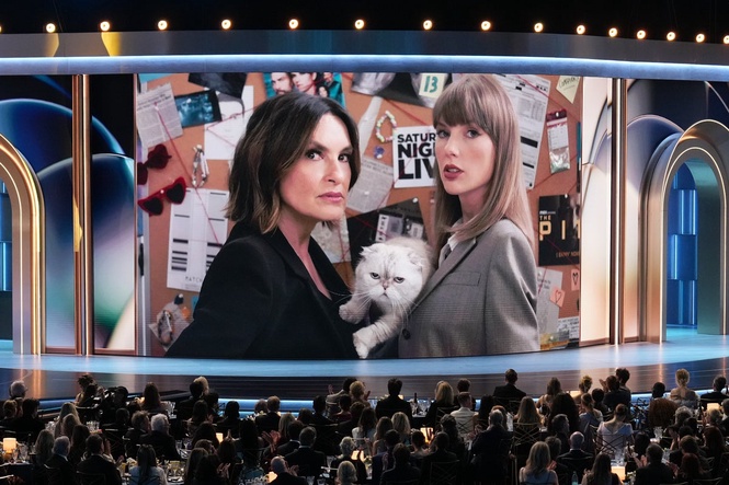 Taylor Swift drops series of cryptic clues in Emmy Awards sketch