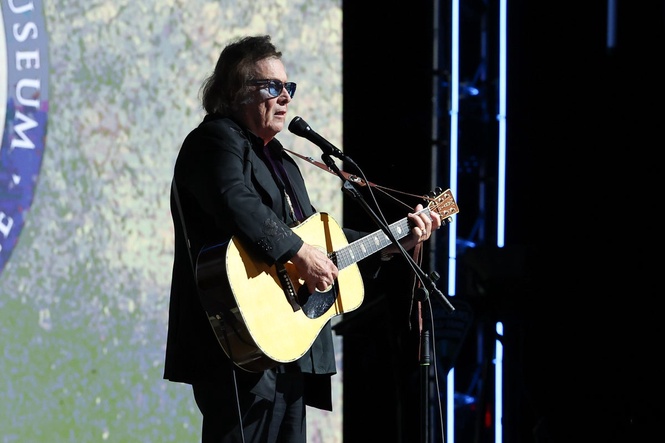 American Pie singer Don McLean announces final UK and Ireland tour
