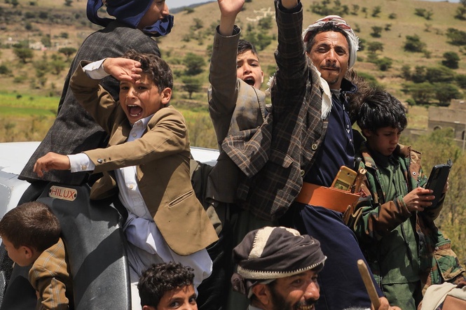 See the world in vertical: Top photos by AP photojournalists