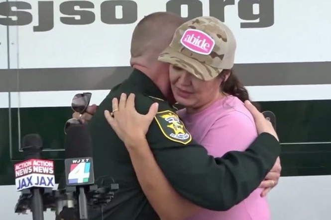 Mother learns missing son found safe during live news conference