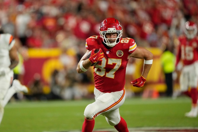 Investment firm leader gets 11 years for Ponzi scheme that bilked dozens, including Travis Kelce