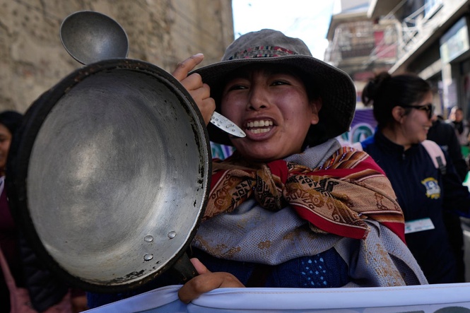 Bolivia approves $1.9 billion IMF deal, eliminates diesel subsidies