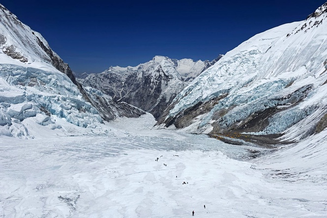Another climber dies on Mount Manaslu in Nepal