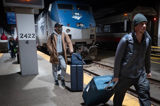 Alert from health officials as it emerges person with measles traveled from Chicago to LA by train