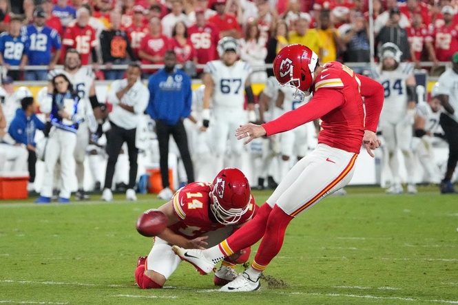 Chiefs seal overtime win after controversial Colts call backfires