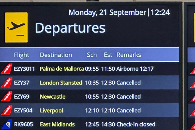 Which UK airports have been affected by latest Nats air traffic control issue?