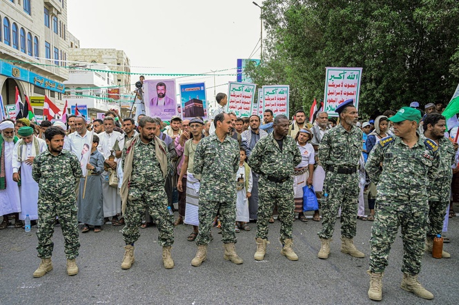 Houthis move to cut off Red Sea coast after Trump cancels US airstrikes