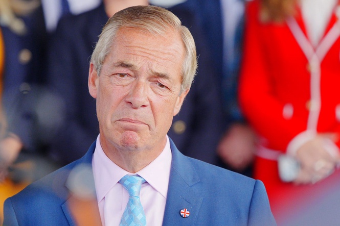 Reform drops to third place in poll in yet another blow for Farage