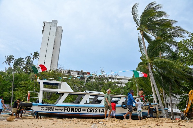 Foreign Office advice on travel to Mexico amid Hurricane Polo threat
