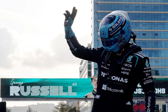 George Russell boosts title hopes with Azerbaijan GP pole after Kimi Antonelli crash