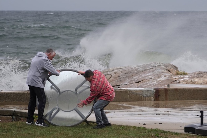 A Nor’easter is set to slam into the East Coast. Climate Change is making it stronger