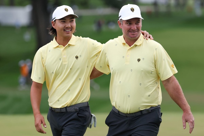 Internationals stun Team USA with session sweep to take commanding Presidents Cup lead