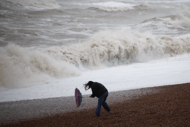 What is a polar vortex – and will one affect the UK this autumn?