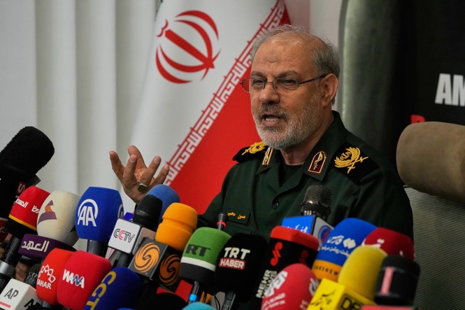 Iran pens ‘letter to the American people’ about Trump as currency falls to record low