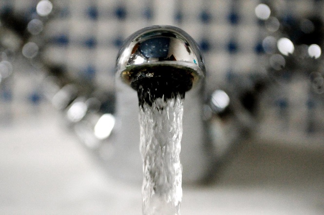 PM announces new law to allow public ownership of water firms