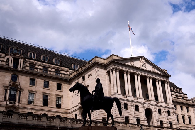 Bank of England policymaker says raising interest rates ‘not compelling’