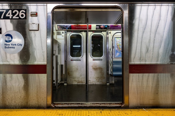 Brooklyn man killed after being dragged on subway tracks