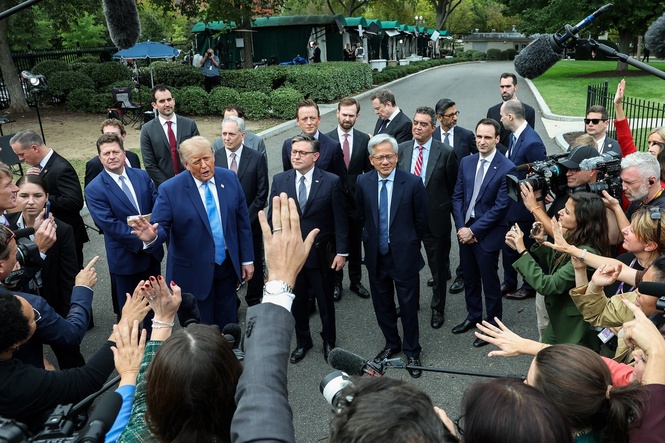 Trump renames AI to ‘super intelligence’ and tells Americans they have no choice but to trust ‘these folks’