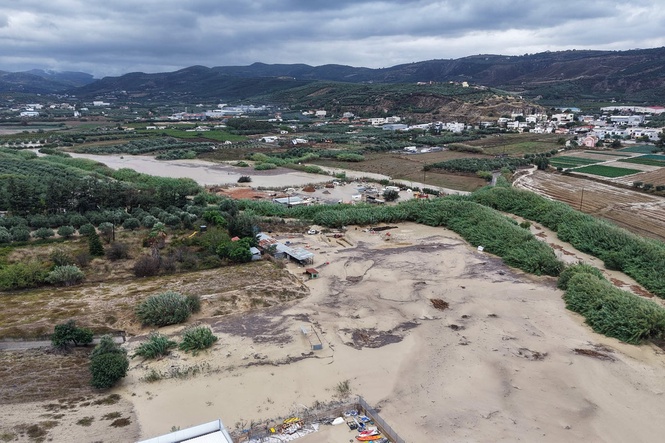 Crete: One dead and multiple people injured after severe thunderstorms trigger flash floods