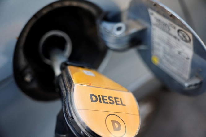 Diesel price shock could see your food bill soar, Britons warned as cost hits £2 a litre for first time