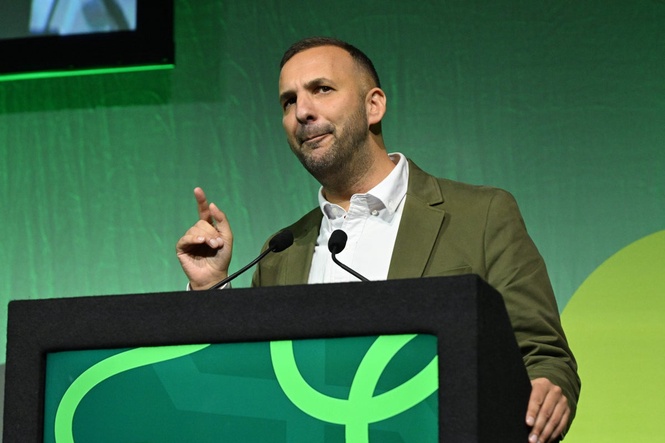 Vote for us to make Labour move, Polanski tells Green Party conference