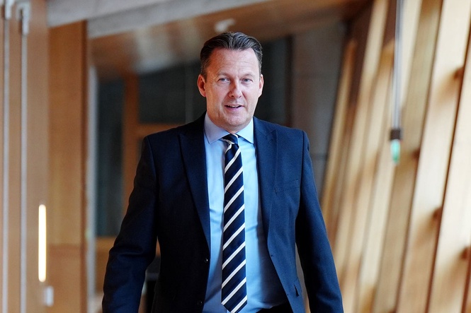 Scots Tory leader to decry independence and FM’s summit with Sinn Fein