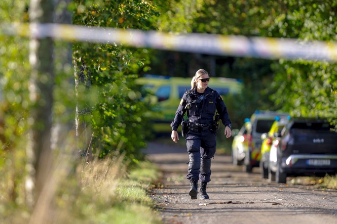 2 people killed in Norway after shooter opens fire on hunting party