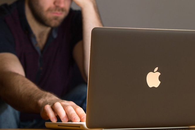 Global action urged over digital media’s harm to young people’s mental health