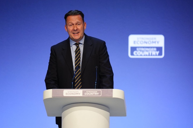 SNP independence talk ‘dangerously irresponsible’ in volatile world: Findlay